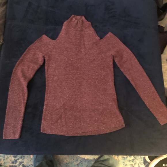 Baily 44 turtleneck sweater, NEVER WORN, size S - Picture 1 of 1